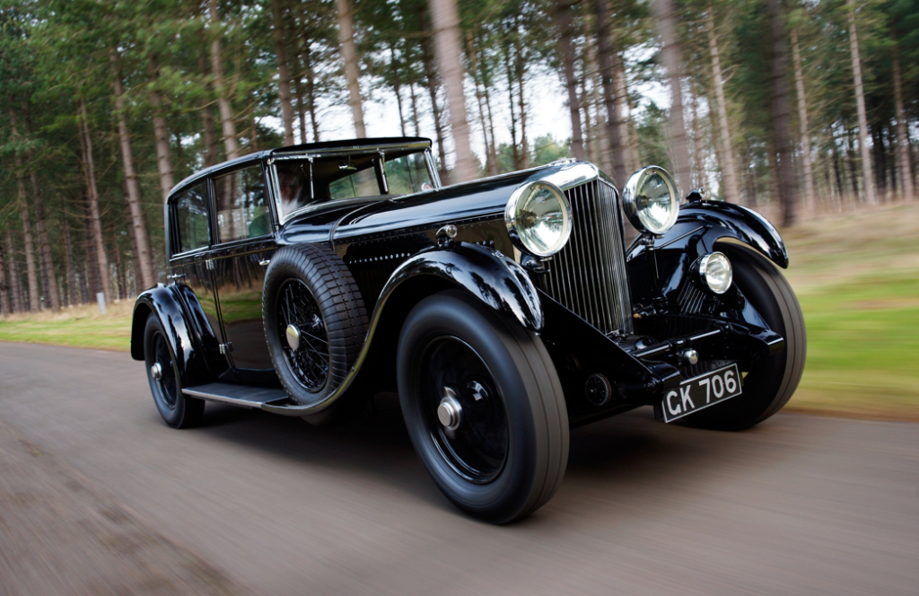 Bentley Greats Showcase at the Concours of Elegance 5 8 litre bentley old