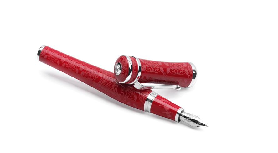 Montegrappa Icons Collection Honors Sophia Loren 4 sophia loren montegrappa pen Montegrappa Icons Collection Honors Sophia Loren - EAT LOVE SAVOR International Luxury Lifestyle Magazine