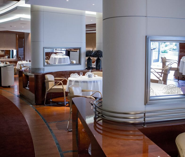 Fine Dining Restaurants in Monaco - Le Louis XV 2 Louis XV Atmopshère restaurant c Pierre Monetta short Fine Dining Restaurants in Monaco - Le Louis XV - EAT LOVE SAVOR International Luxury Lifestyle Magazine