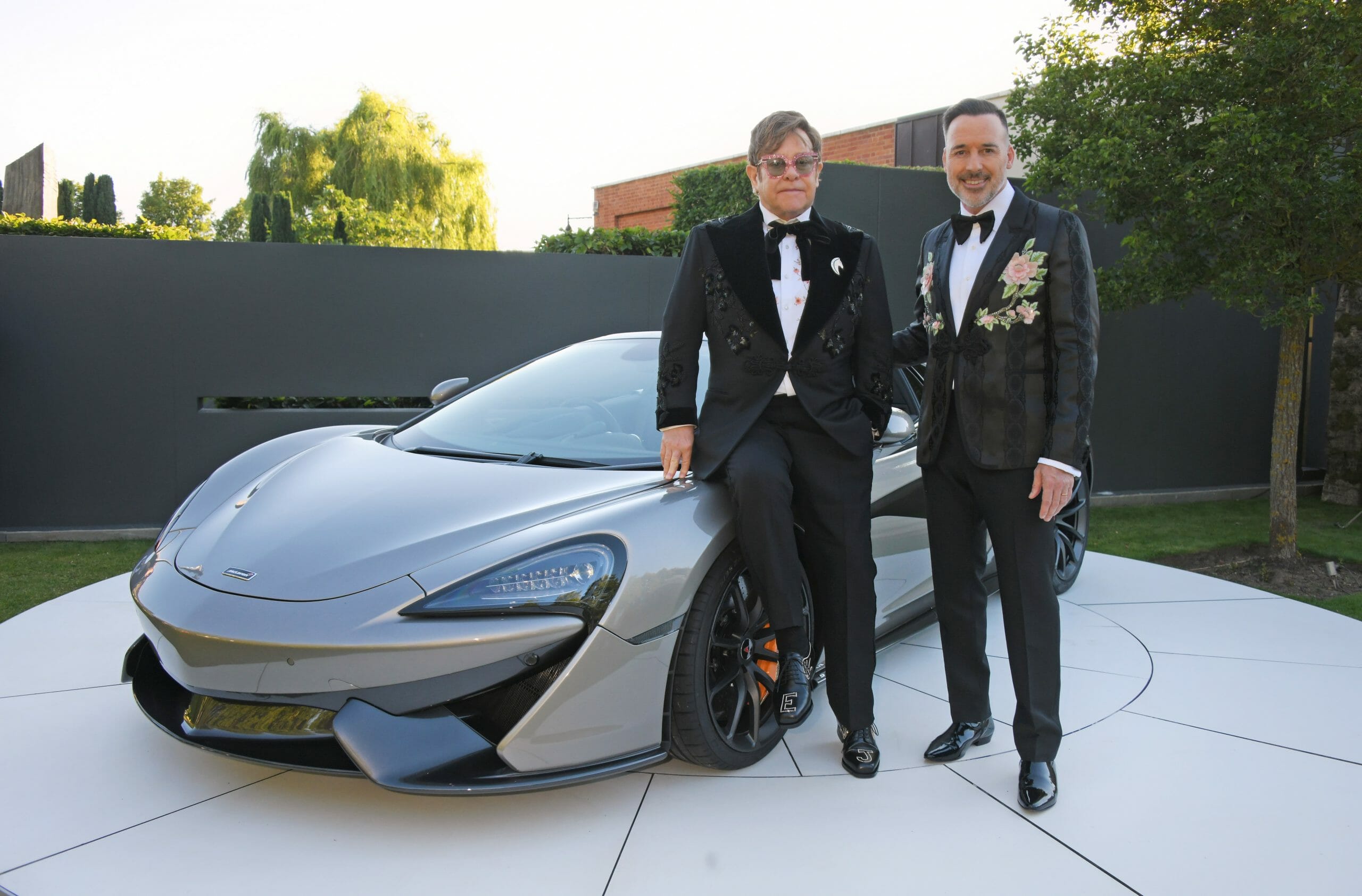 luxury lifestyle magazine - eat love savor