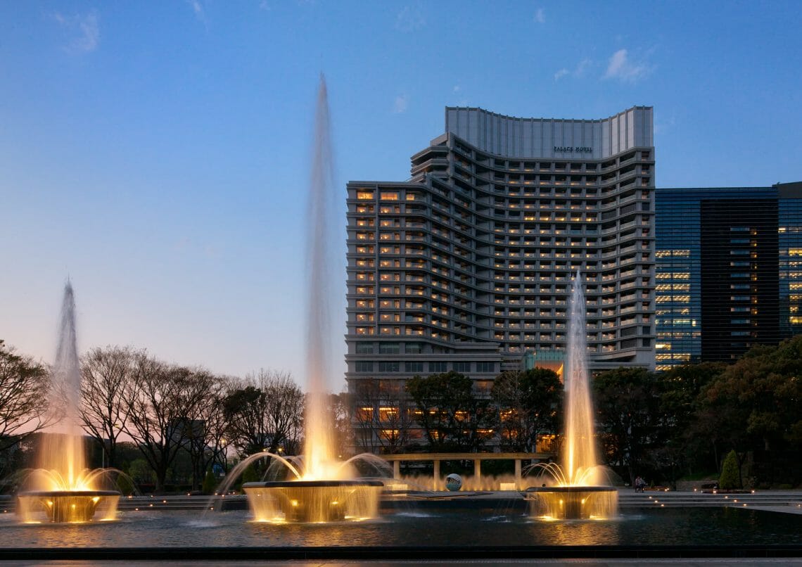 Chef Alain Ducasse To Debut New Restaurant at Palace Hotel Tokyo 2 Palace Hotel Tokyo Wadakura Fountain Park at Night Chef Alain Ducasse To Debut New Restaurant at Palace Hotel Tokyo - EAT LOVE SAVOR International Luxury Lifestyle Magazine