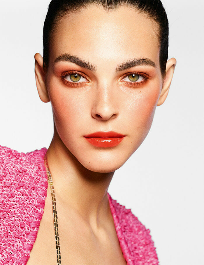 Luxury Beauty: CHANEL Spring-Summer Collection 2021 1 chanel spring summer collection 2021 Luxury Beauty: CHANEL Spring-Summer Collection 2021 - EAT LOVE SAVOR International Luxury Lifestyle Magazine