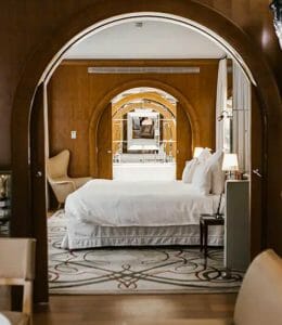 luxury travel what to expect